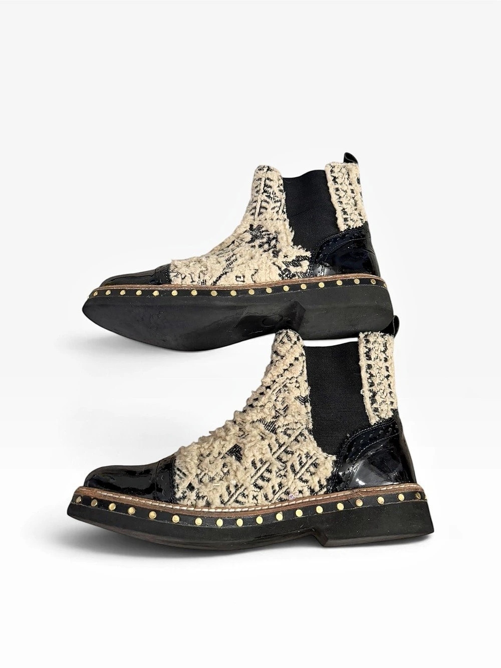 Free People Atlas Chelsea Boot Black/Cream Textile Upper/Patent Leather 38/7.5 - Picture 5 of 12